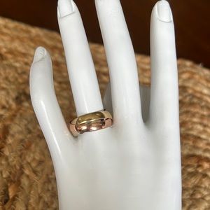 Tri colored gold ring